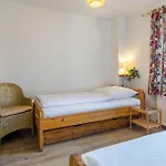 Haus Jenny H 4a * Redewisch