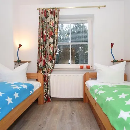 Haus Jenny H 4a * Redewisch